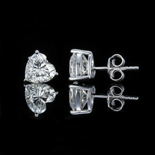 Load image into Gallery viewer, Certified 8.0 Ctw Heart Brilliant VVS Lab Diamond Sparkling 3Prong Solitaire Earrings