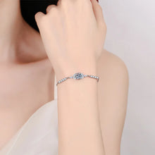 Load image into Gallery viewer, Certified 1.0 Ct.TW Round Brilliant VVS Diamond Cocktail Chain Bracelet