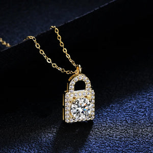 Certified 1.0 Ctw Round Brilliant VVS Diamond Pad Lock Necklace 18K