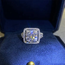 Load image into Gallery viewer, Certified 3.0 Ctw Big Square Round Brilliant VVS Shinny 4Cross Diamond Ring