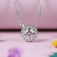 Load image into Gallery viewer, Certified 1.15 Ctw Round Brilliant VVS Diamond Pendant Necklace 18K