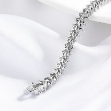 Load image into Gallery viewer, Round Brilliant VVS Full-Diamond Cuban Tennis Bracelet