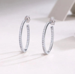 Certified 0.9 Ct.TW Round Brilliant VVS Diamond Hoop Earrings