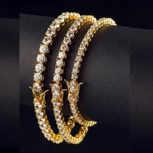 Load image into Gallery viewer, Certified Round Brilliant VVS Diamond Tennis Bracelet 18K Yellow Gold