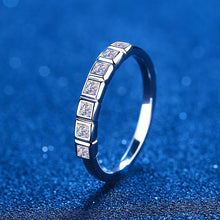 Load image into Gallery viewer, Certified 0.56 Ctw Princess Brilliant VVS Lab Diamond Stackable Ring