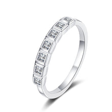 Load image into Gallery viewer, Certified 0.56 Ctw Princess Brilliant VVS Lab Diamond Stackable Ring