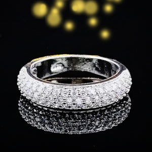 Luxurious 4.91 Ctw Round Semi-Precious Gems High Carbon Diamond Rings