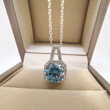 Load image into Gallery viewer, Certified 2.0 Ctw Round Brilliant VVS Elegance Diamond Pendant Necklace