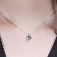 Load image into Gallery viewer, Certified Classic 2.0 Ctw Round Brilliant VVS GEM Diamond Choker Pendant Necklace