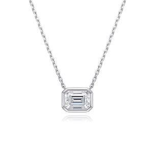 Certified 2.0 Ctw Emerald Brilliant VVS Diamond Solitaire Pendant Necklace in 18K White Gold